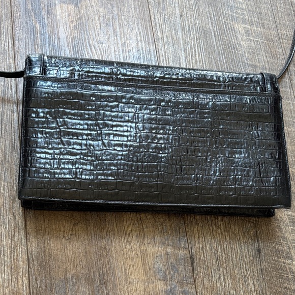 Vintage Frenchy of California Leather Clutch with Removable Strap! Very Chic! - Picture 11 of 13